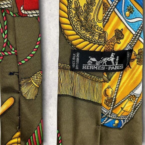 Hermes Paris Silk Necktie Red Equestrian Royal France Crest Emblem Designer - Picture 2 of 11